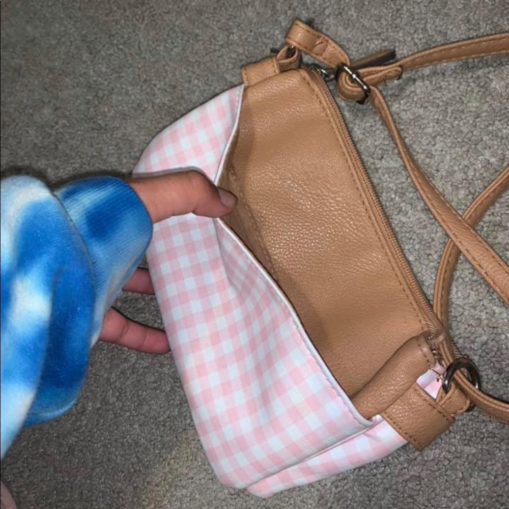 Purse - Picture 3 of 4